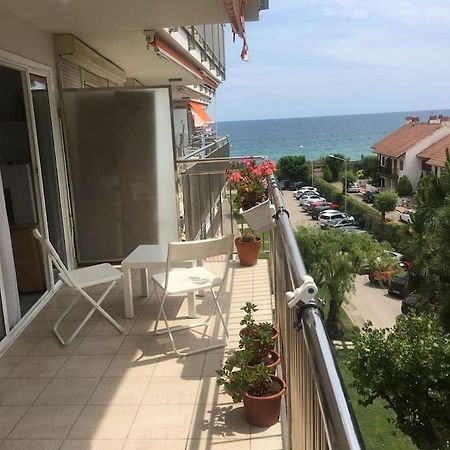 Precioso Apartamento En La Playa Barcelona 카브레라 데 마르 외부 사진