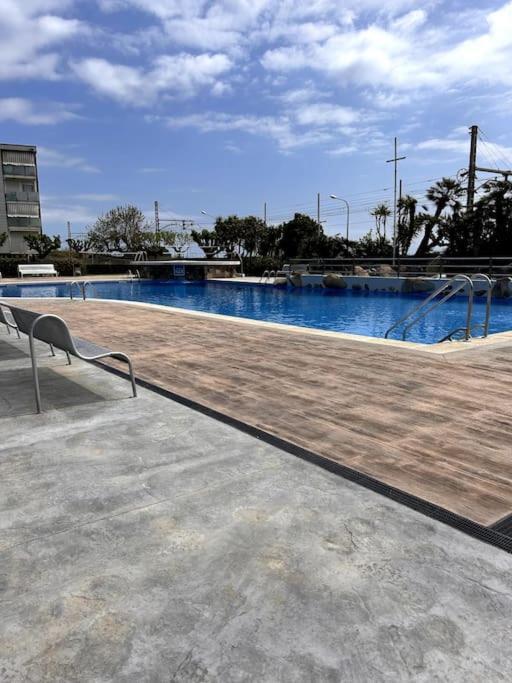 Precioso Apartamento En La Playa Barcelona 카브레라 데 마르 외부 사진