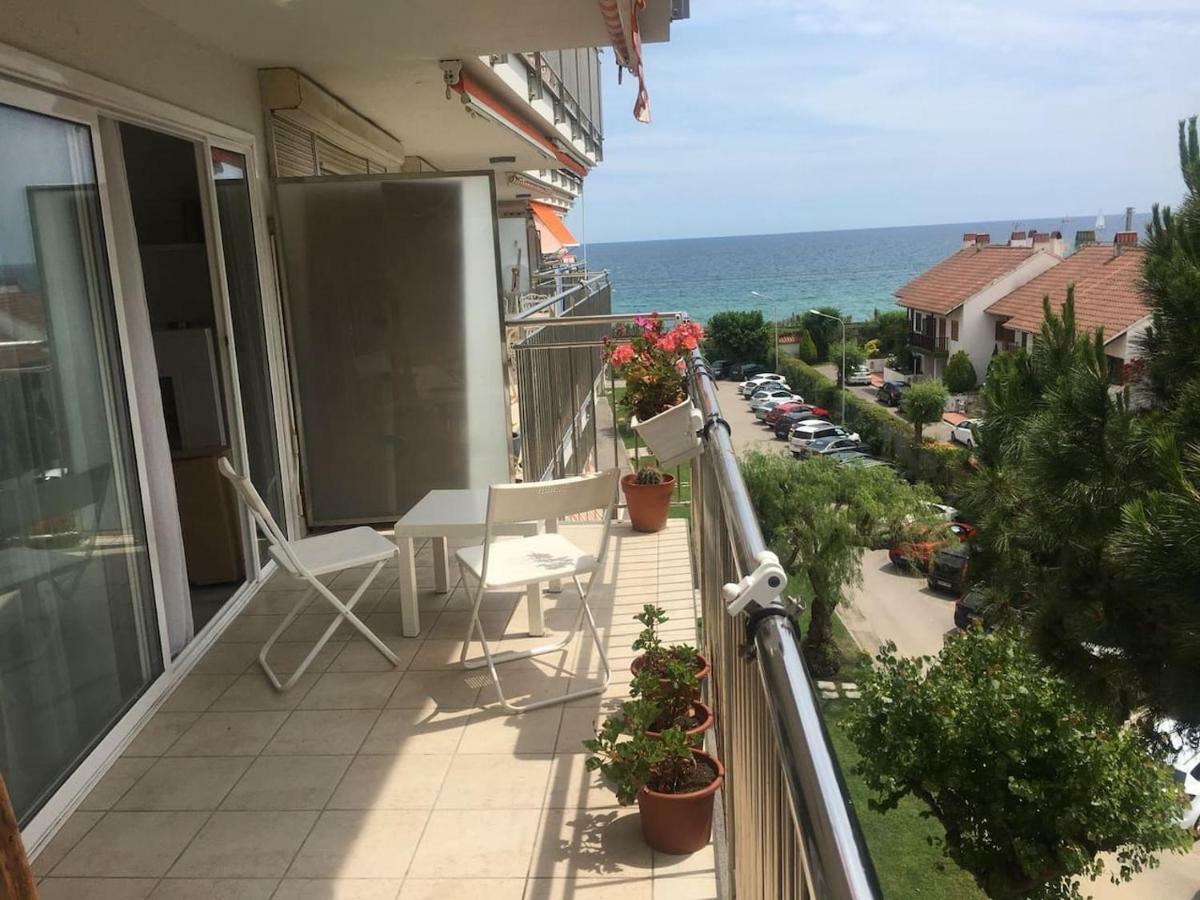 Precioso Apartamento En La Playa Barcelona 카브레라 데 마르 외부 사진