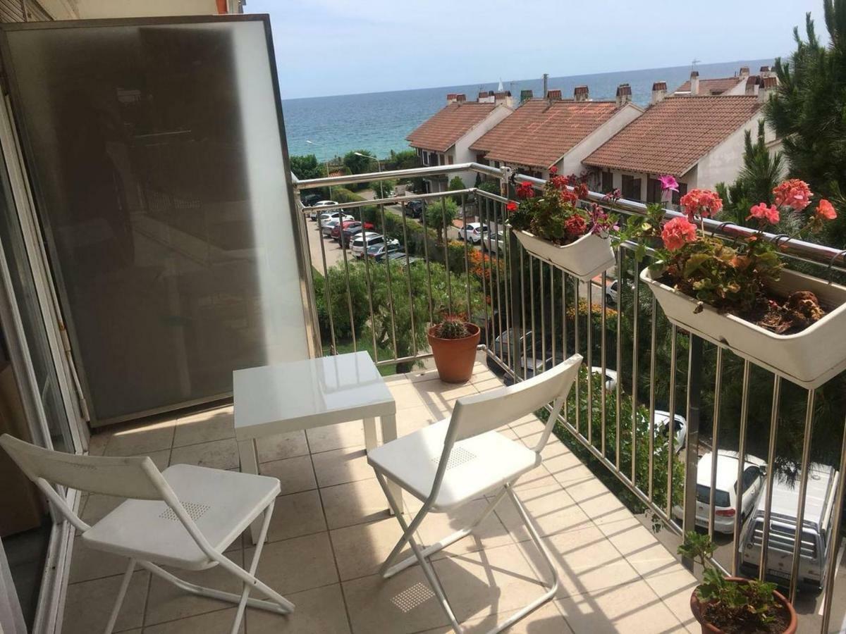 Precioso Apartamento En La Playa Barcelona 카브레라 데 마르 외부 사진